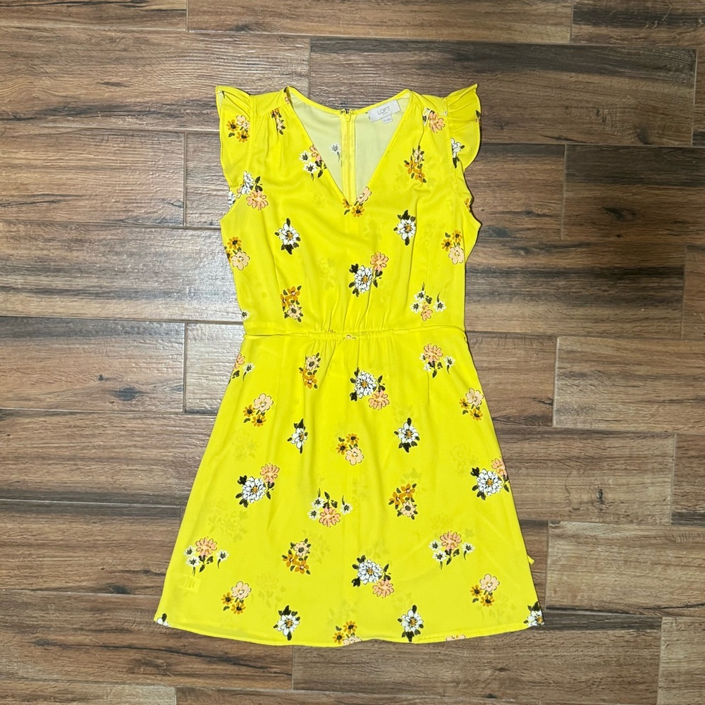 🎉ONE DAY SALE🎉 NWOT LOFT Floral Dress